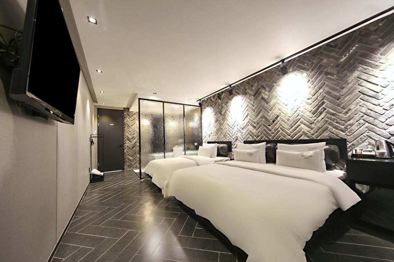 Masan Almond Hotel Changwon Eksteriør billede